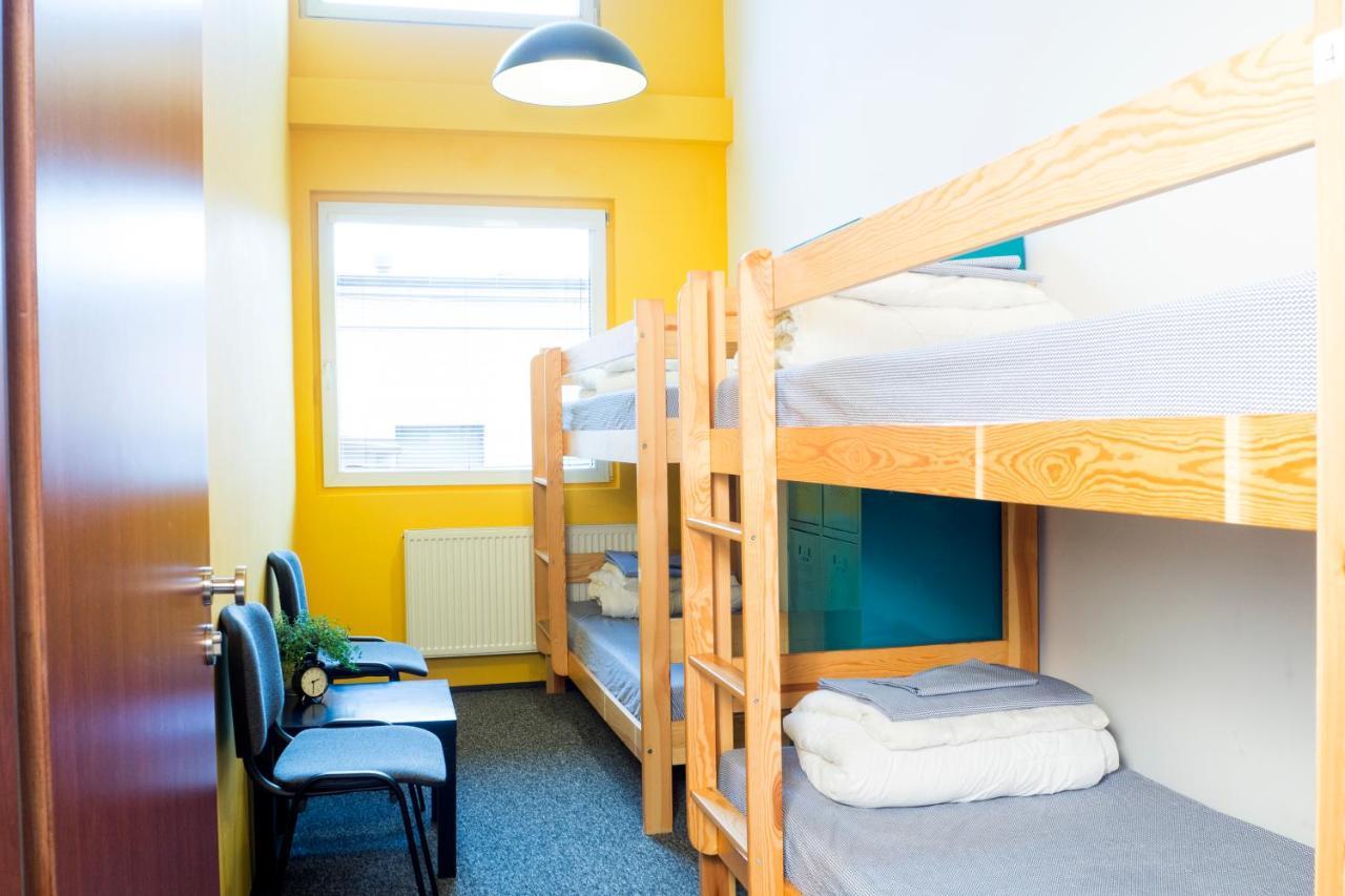 Go Hostel Rewolucji Lodz  Ngoại thất bức ảnh
