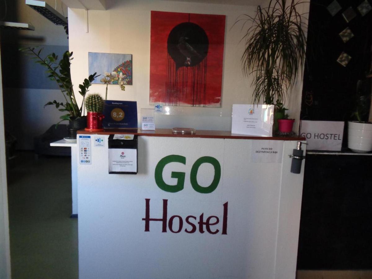 Go Hostel Rewolucji Lodz  Ngoại thất bức ảnh